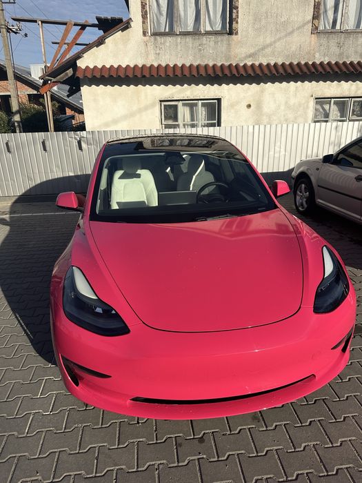 Tesla Model 3 2023