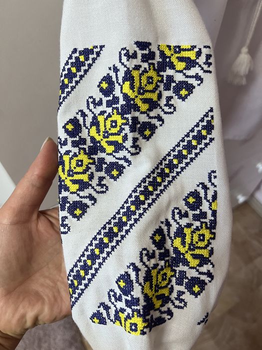 Вишиванка для дівчинки, розмір 128