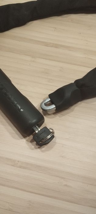 Capacete Ajustável, Cadeado de corrente, Bomba