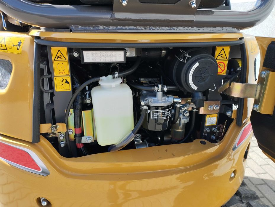 Minikoparka LOVOL FR18E2-u |Silnik Yanmar| ROZSUWANE GĄSIENICE 2000 kg