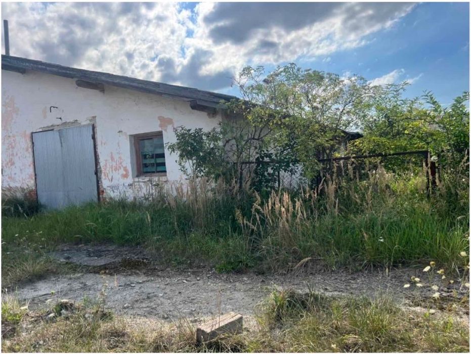 Ферма, нежитлові приміщення