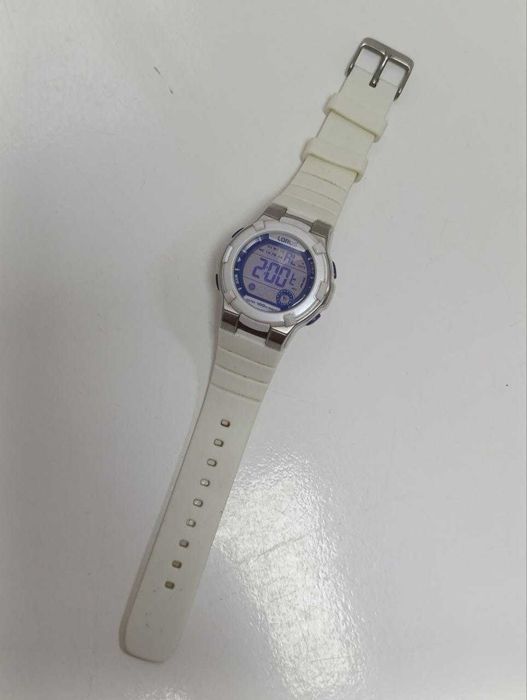 Часы Lorus Z017-X002