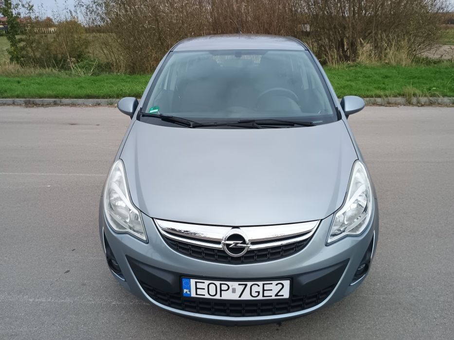 Opel Corsa D 2013 rok benzyna z Niemiec Polift