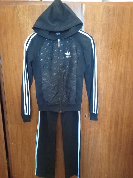 Спортивный костюм Adidas