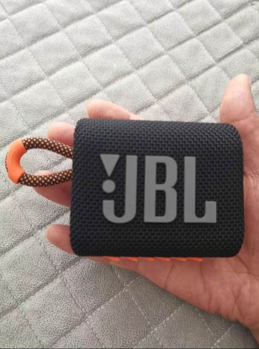 НОВА! Колонка JBL GO3