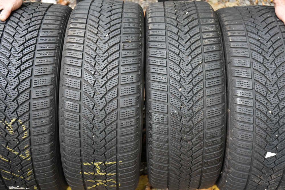 Opony Zimowe SEMPERIT SPEED-GRIP 3 245/45 R19