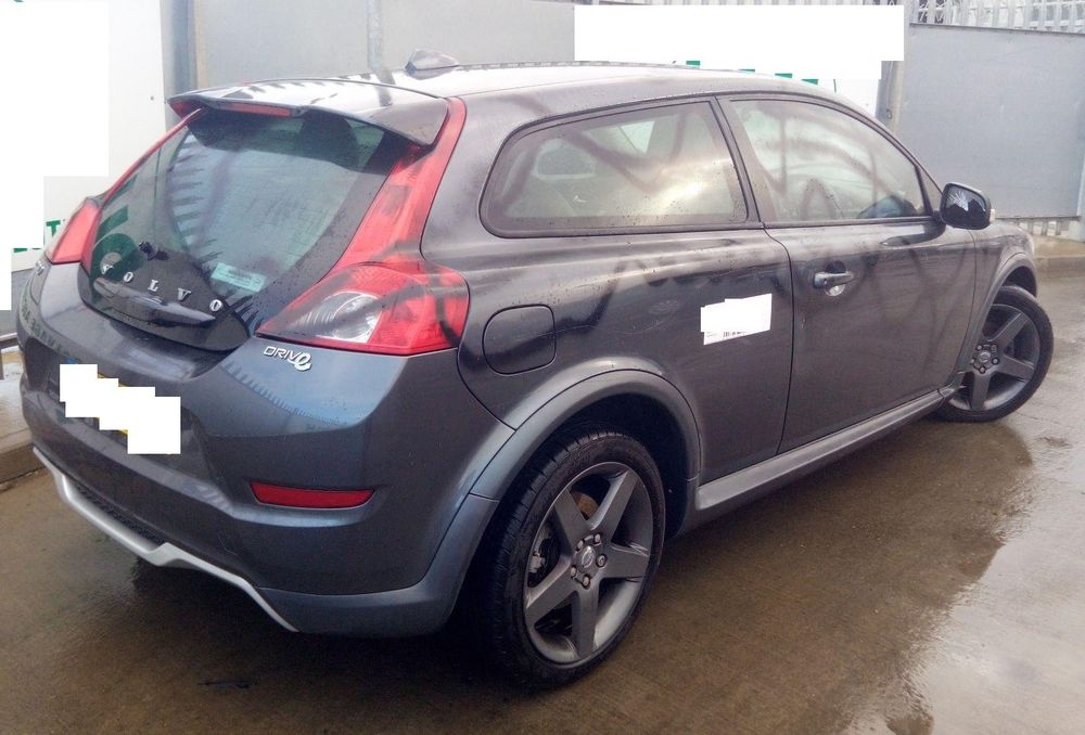 Volvo C30 1.6D De 2010 Disponível Para Peças Frente Vendida