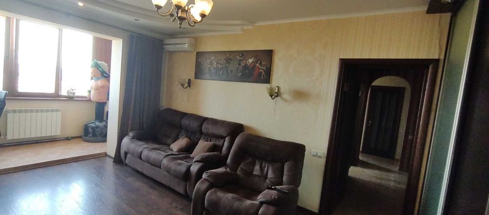 2 комн Троещина Бальзака 55 ТРЦ Район 13эт Евроремонт 2017 55квм