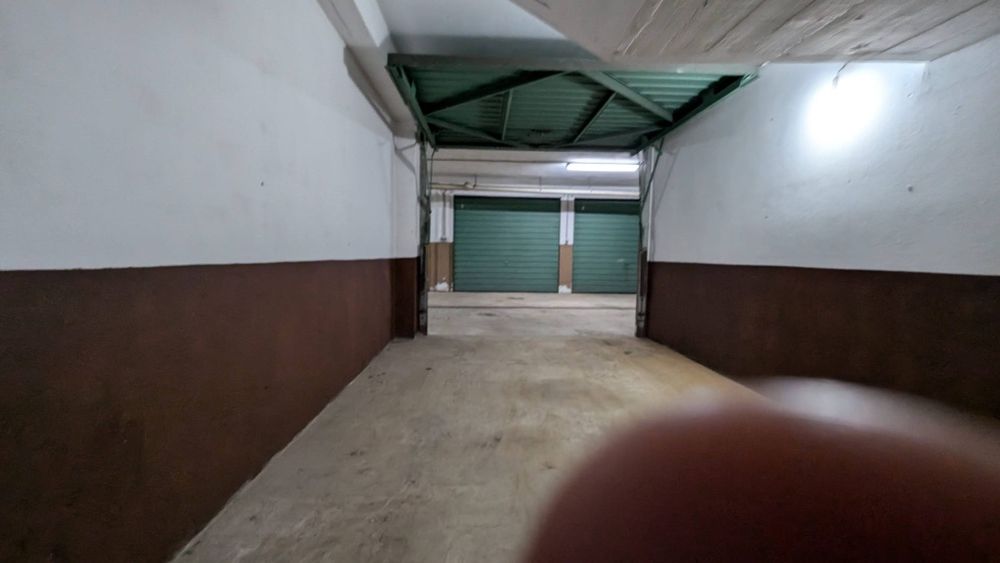 Garagem fechada box