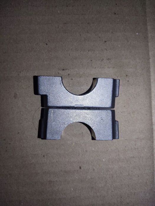 Бугель розподільчого вала 056103459