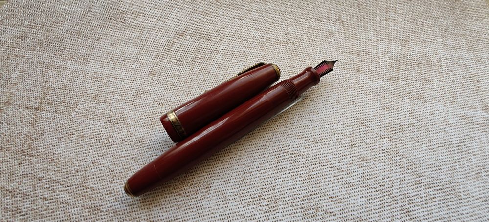 Duńskie pióro wieczne Parker Duofold Terracotta