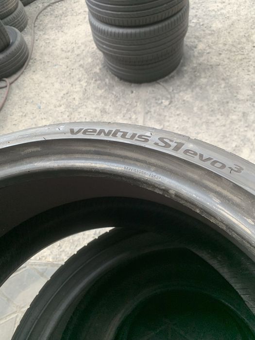 285/30R22 Hankook (2шт)