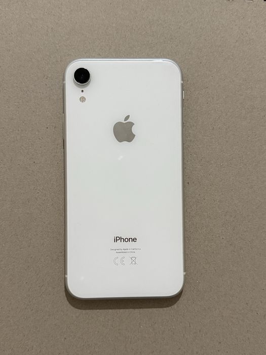 Iphone XR 64 GB білий