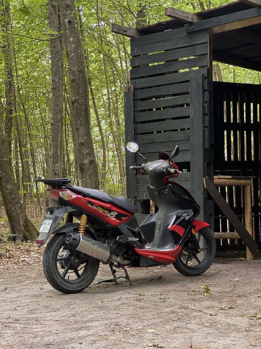 Kymco super 8  50cc 4t