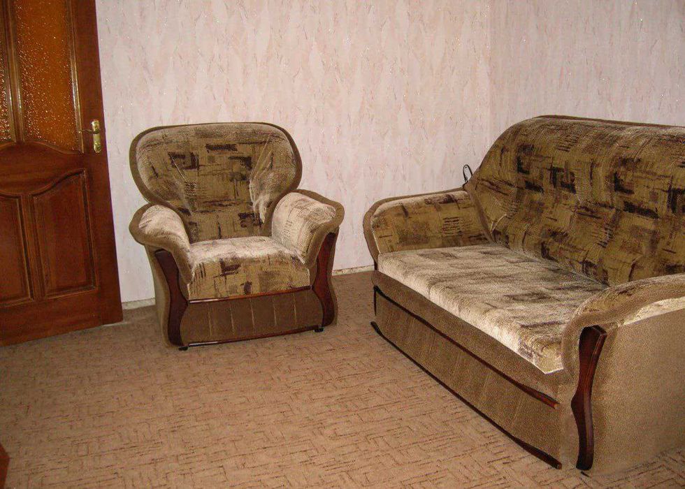 Диван і крісло. Нове.