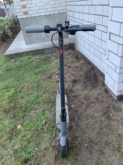 Електро самокат максимальна швиткість 25 км