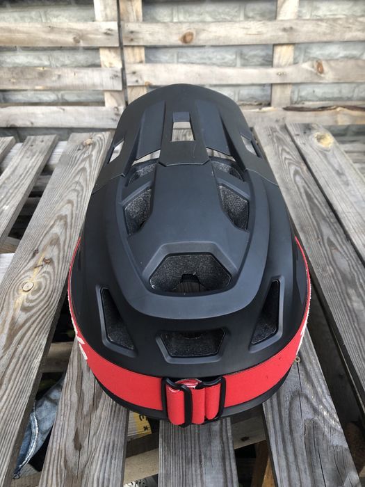 Шолом fullface (enduro, downhill, freeride)