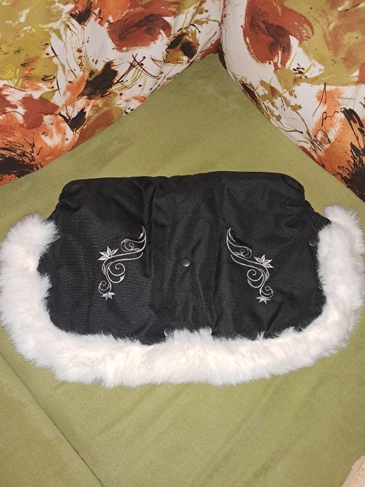 Муфта- рукавичка на коляску чорна