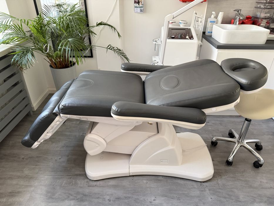 Fotel kosmetyczny KAZARO