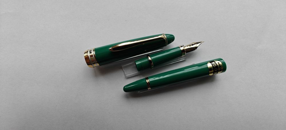 Nowe pióro wieczne Sailor Rose Bloom japońskie new old stock EF