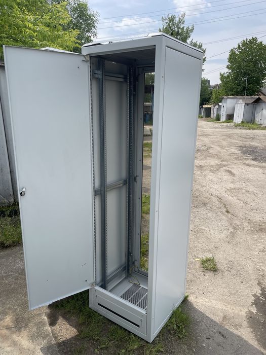 Шафа телекомунікаційна/серверна