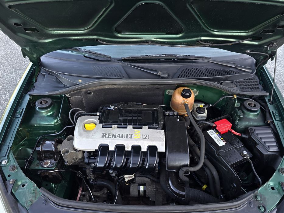 Renault Clio 1.2 - 127 Mil Km