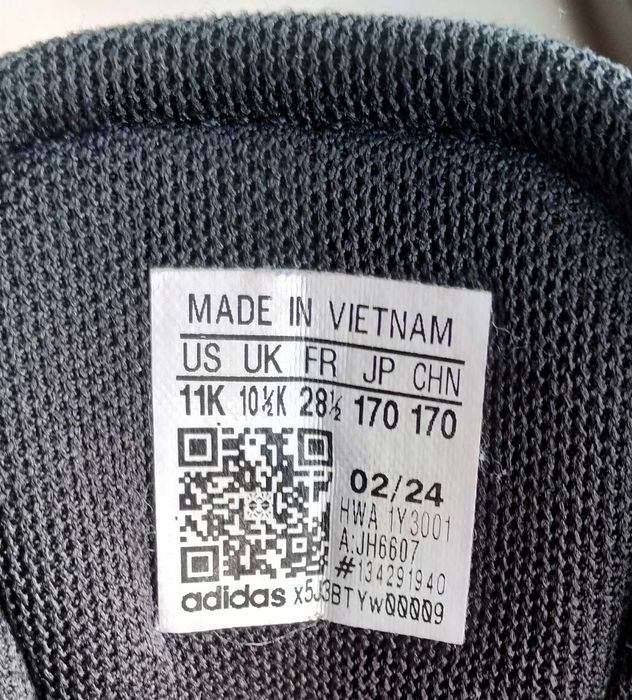 Ténis Adidas 28,5 Criança Preto e Rosa