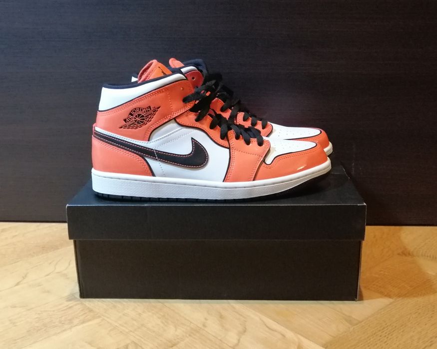 Buty Nike Air Jordan 1 Mid SE Turf Orange