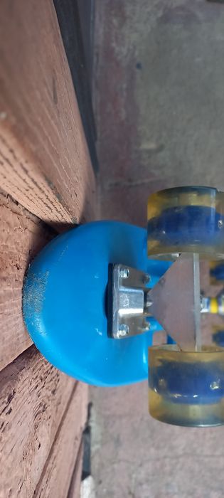 Скейт (пенні борт)