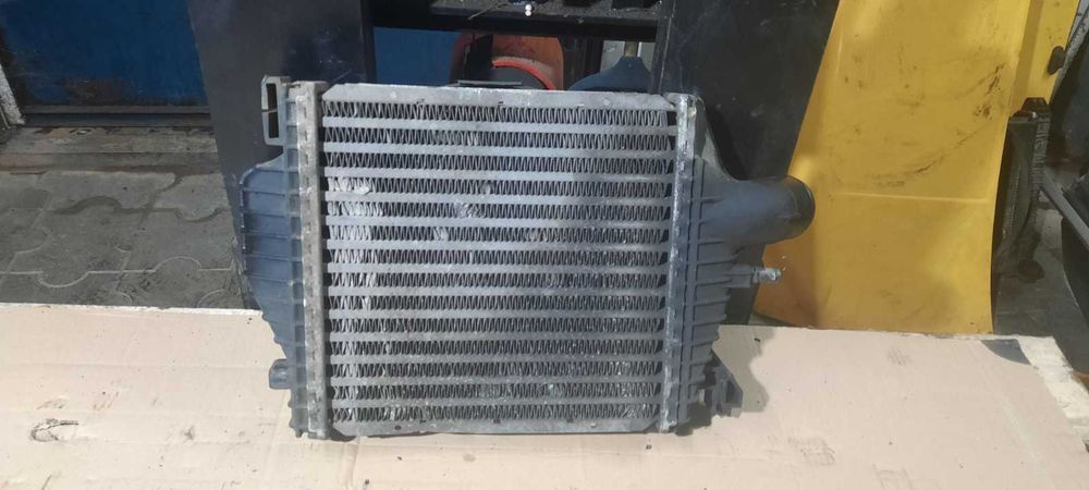 Радиатор интеркулера в сборе Vito 638, Вито 638