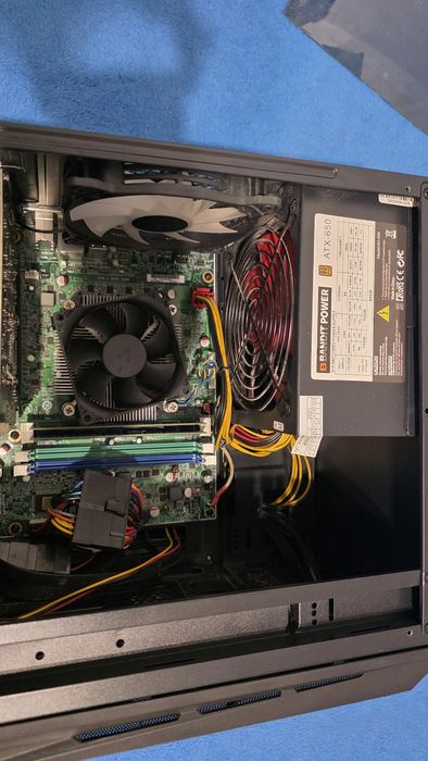 Komputer stacjonarny do grania 16Gb ram, karta 1050Titanium