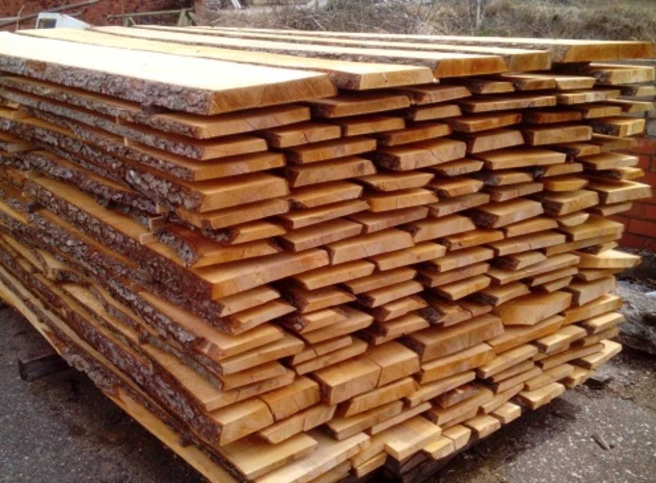 Доска Ясень, 30 мм сухая, необрезная