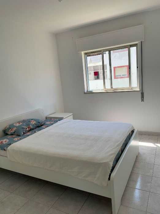 Alugo Quarto - Montijo