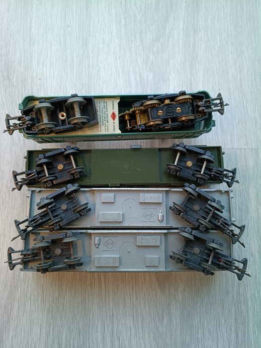 Locomotiva elétrica Jouef DC + carruagens, H0 1/87