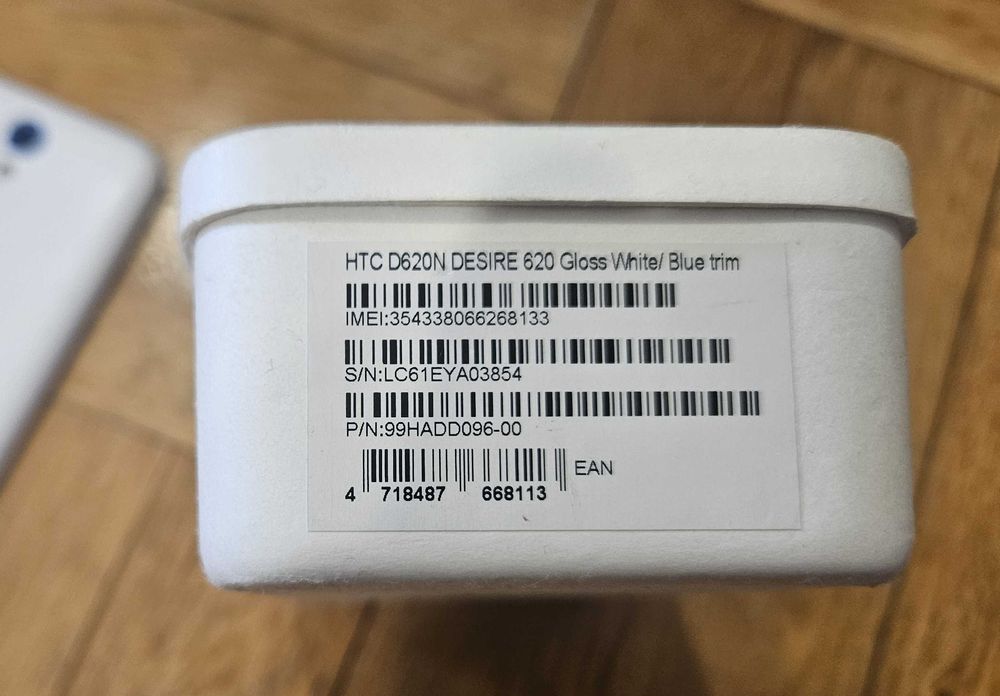 Telefon HTC DESIRE 620