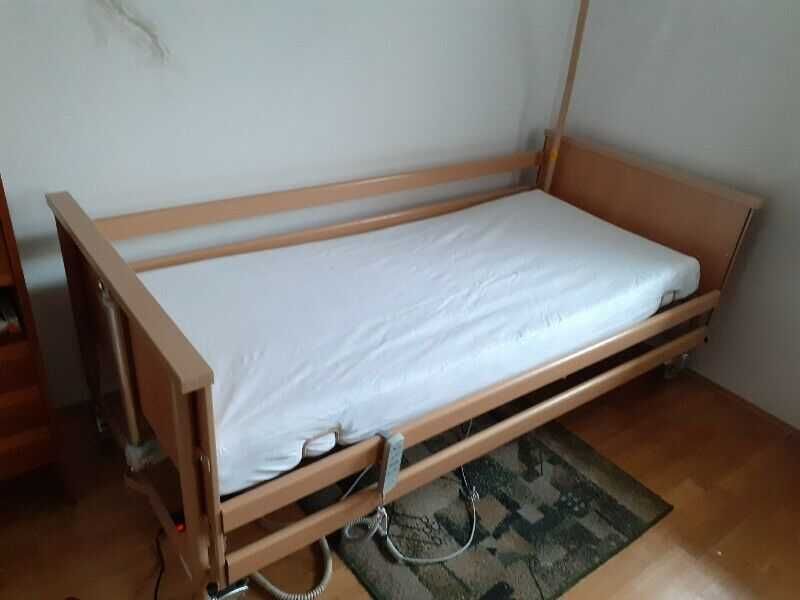 Łóżko rehabilitacyjne elektryczne dla chorego, wypożyczenie