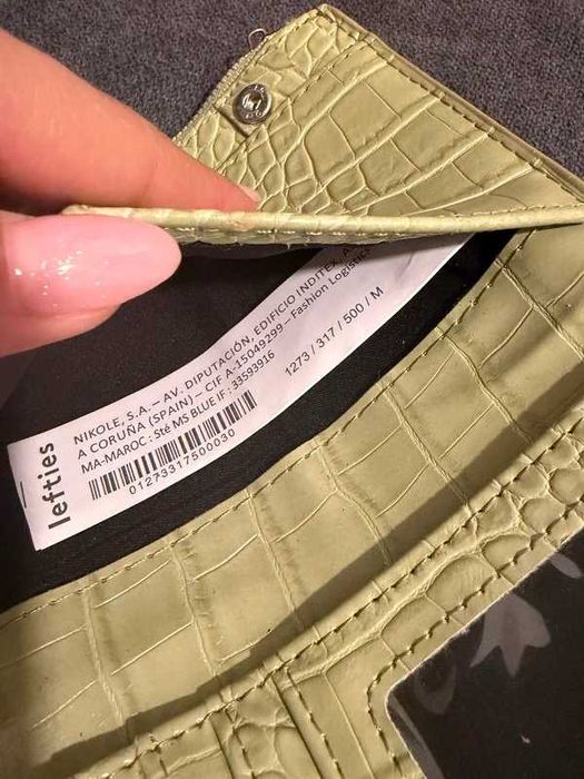 Carteira e porta cartões Lefties