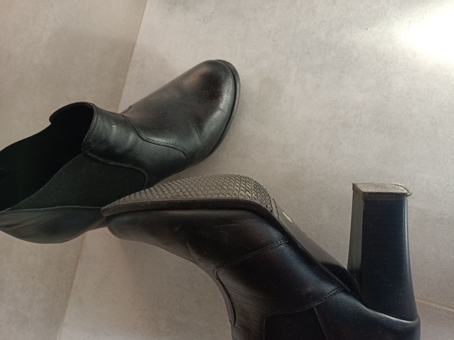 Botki rozm. 38 skóra naturalna