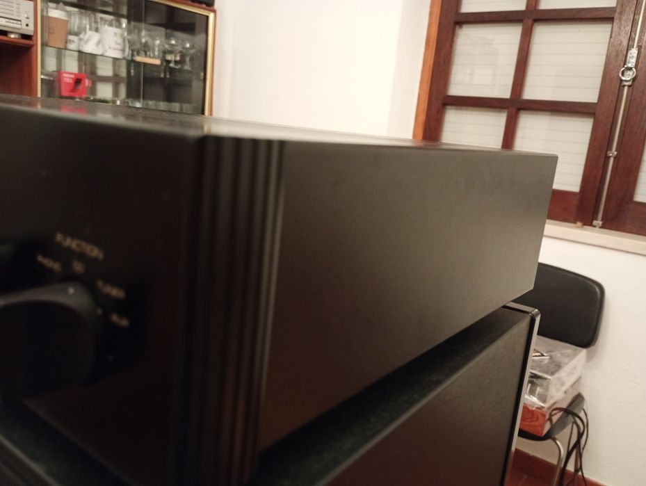 Amplificador integrado Rotel RA-930BX