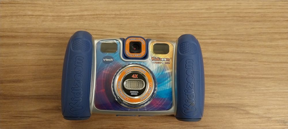 Aparat cyfrowy, kamera dla dzieci Vtech Kidizoom Twist Plus. Niebieski