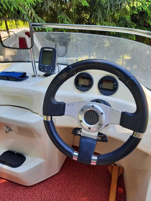 Łódź motorowa Vena 450