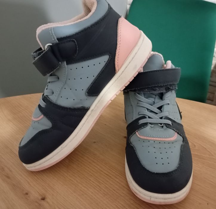 Buty na jesień dla dziewczynki r. 34