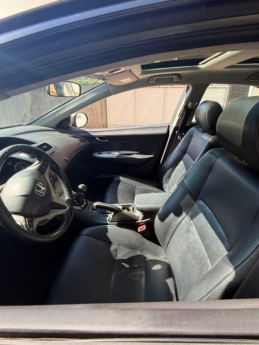 Honda Civic — fotografia 5