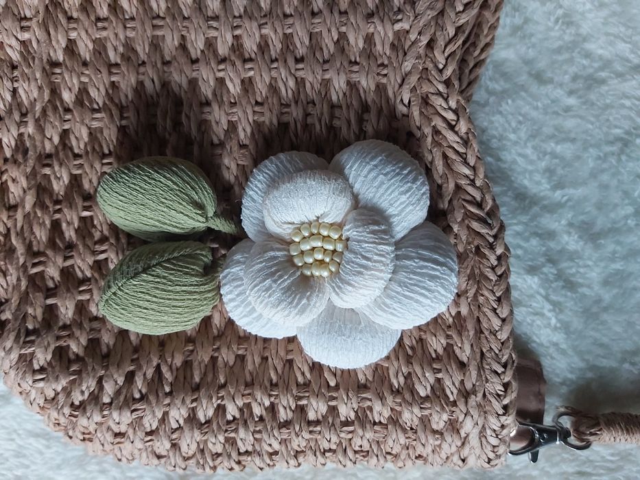 Bolsa artesanal de ráfia