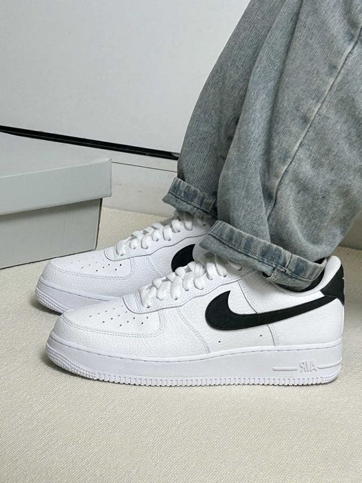 Nowe Oryginalne Nike Air Force 1 Low '07 Białe r.42