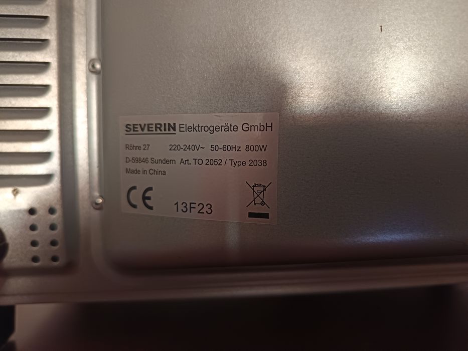 Mini forno elétrico para desocupar