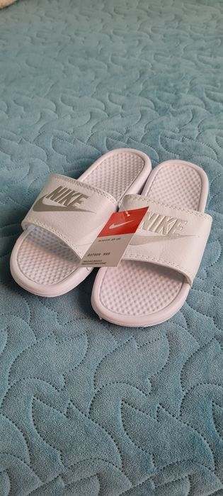 Nike Klapki dziecięce