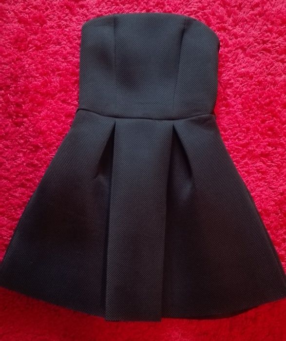 Czarna sukienka mini r. XS/34