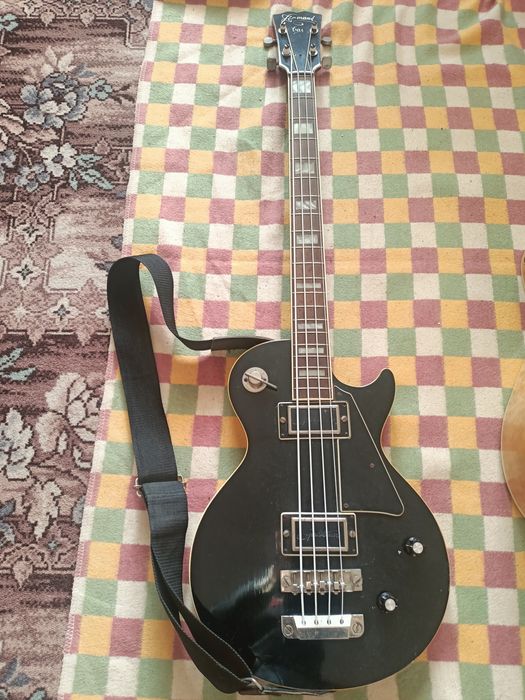 Бас гитара Diamand