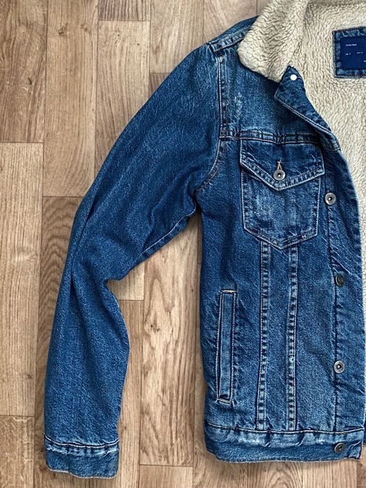 Zara man Чоловіча осіння джинсова куртка з хутром